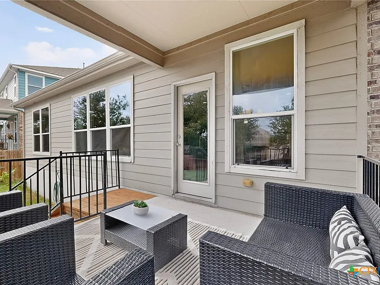 429 Sheepshank Dr — Photo 38