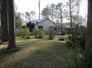 420 Forest Gln, Hemphill, TX 75948