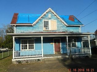 819 Main St, Greenup, KY 41144