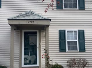 1732 Ridgebury Dr, Hilliard, OH 43026