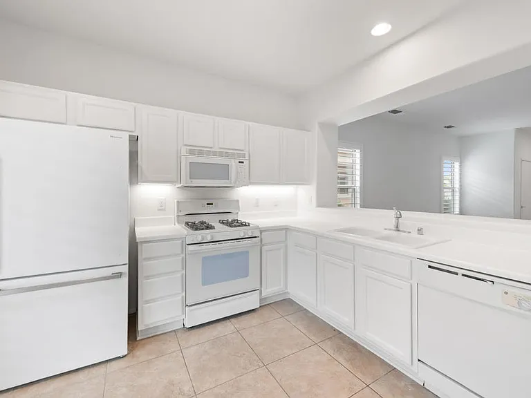 78685 Rockwell Cir — Photo 13