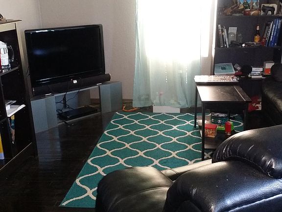3rd image of 1206 8th Ave