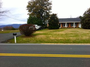 548 Winesap Rd APT B, Madison Heights, VA 24572