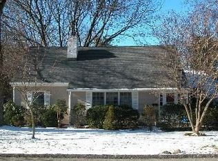 13 Highland Ave, North Tarrytown, NY 10591