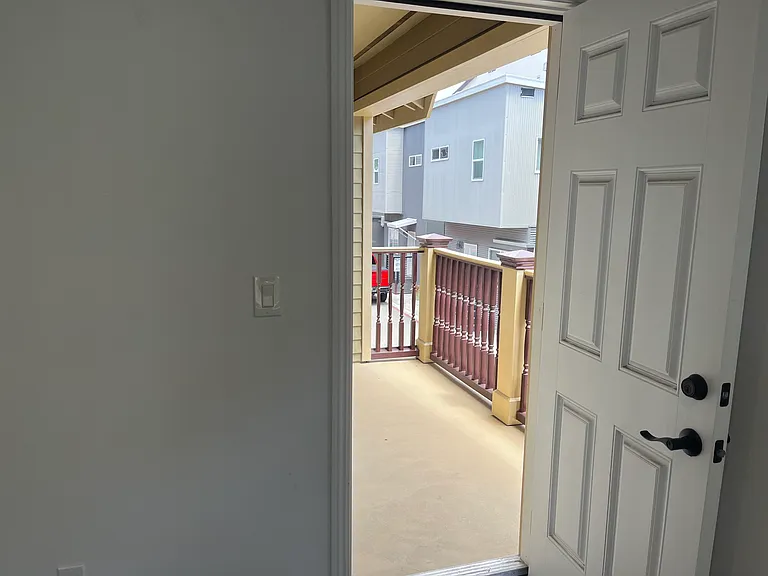 548 Higuera St #A — Photo 7