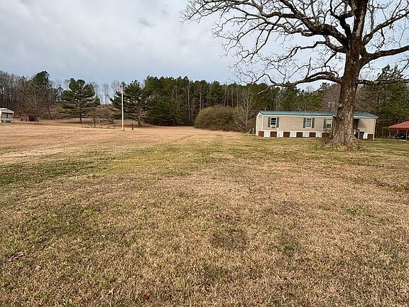 3rd image of 671 County Road 195