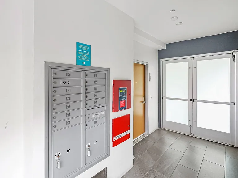 Lobby and Resident Mailboxes