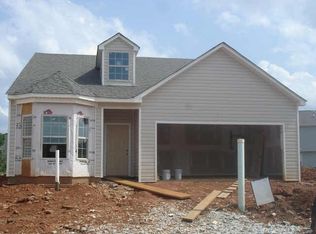 410 Hill Crest Cir, Hiram, GA 30141