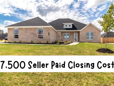 363 N Mantegani Rd, Tontitown, AR, 72762