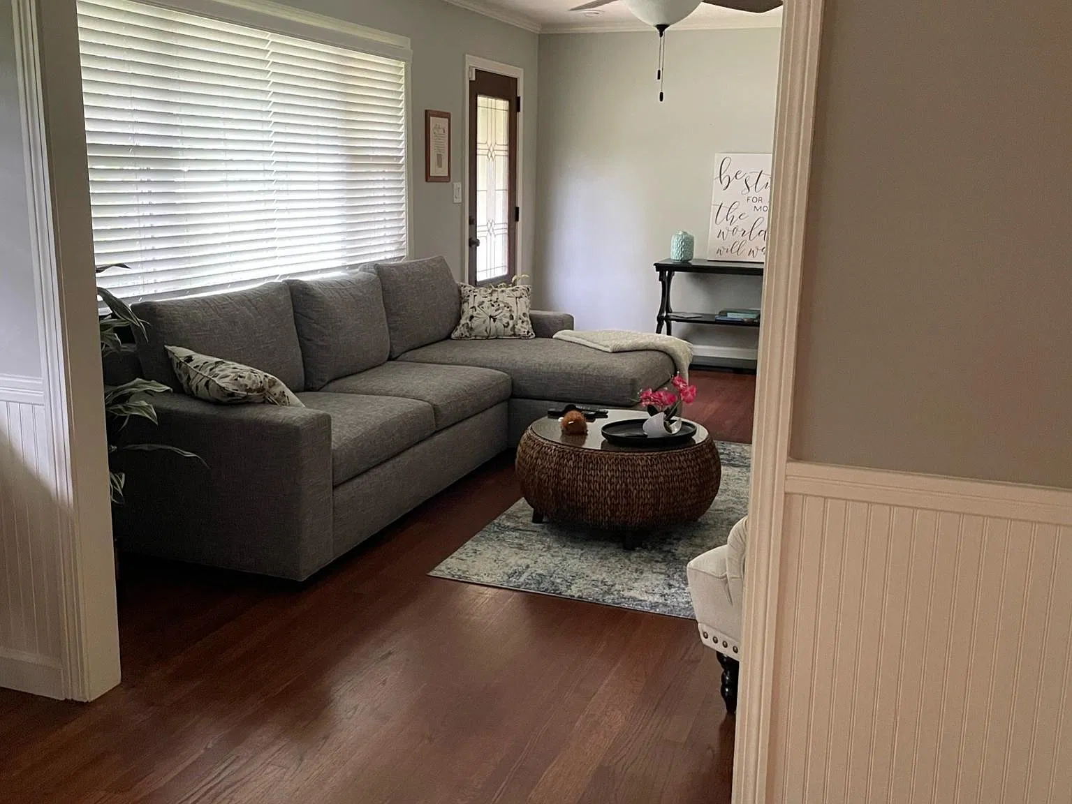 3 bed, 1382 sqft, $2,350 — Photo 2