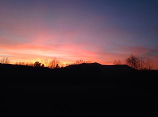 1008 Hunt Rd, Front Royal, VA 22630