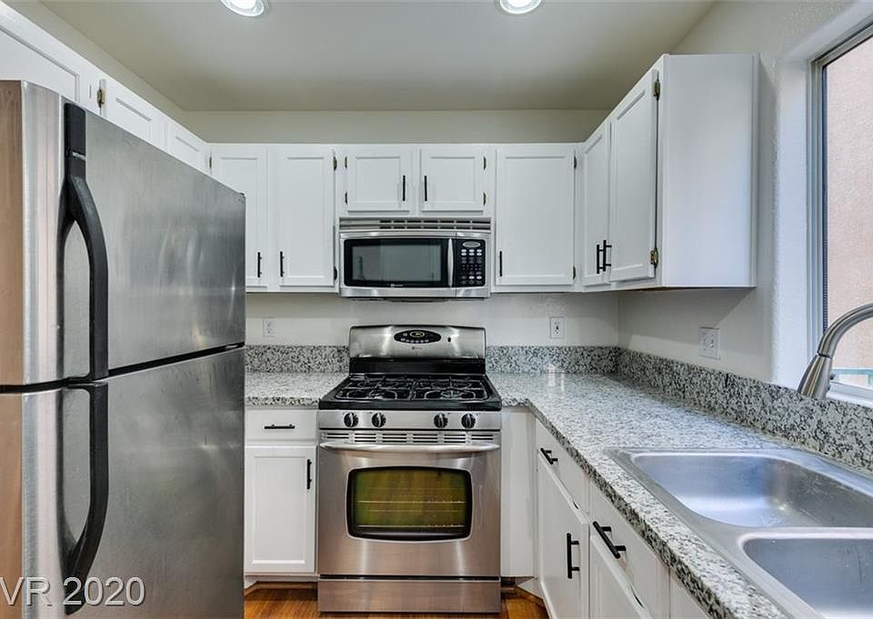 1st image of 5608 Lago Ct