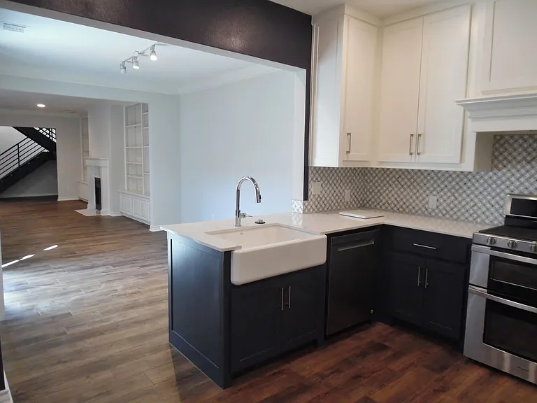 4715 Lafayette Ave — Photo 11