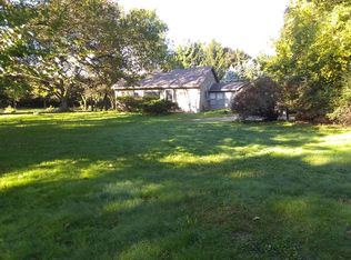 1628 Winthrop Rd, Bloomfield Hills, MI 48302