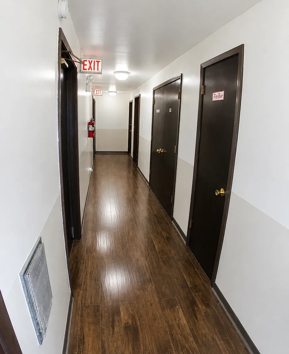 1 bed, 700 sqft, $1,400 — Photo 4
