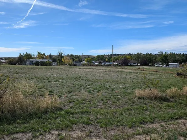 Nhn Park Ave, Shelby, MT 59474