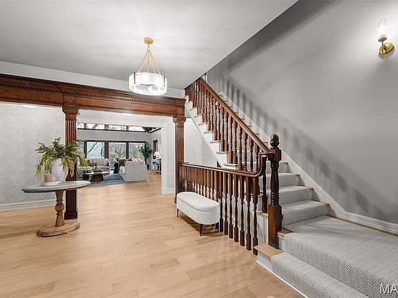 4th image of 2209 Ridgley Woods Dr