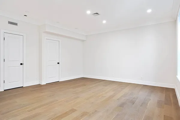 Rented by Kole Group | media 26