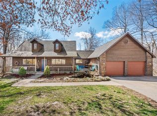 2750 Penny Ln, Rogers, AR 72758