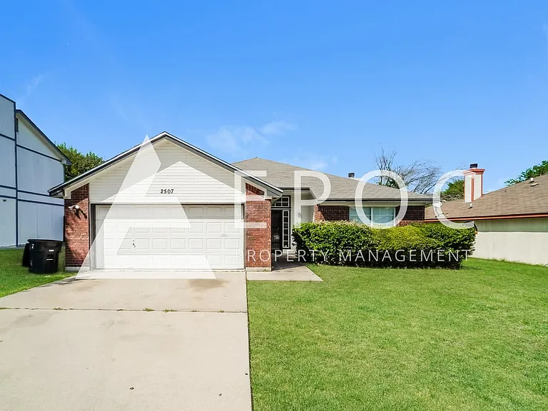 2507 Lain Dr — Photo 1
