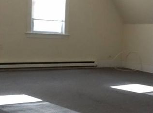 85 Middlesex Rd, Tyngsboro, MA 01879