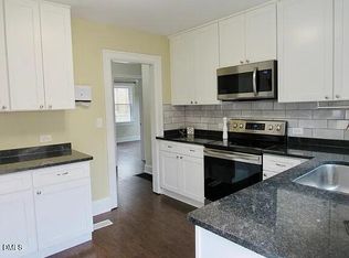 209 Carbonton Rd, Sanford, NC 27330