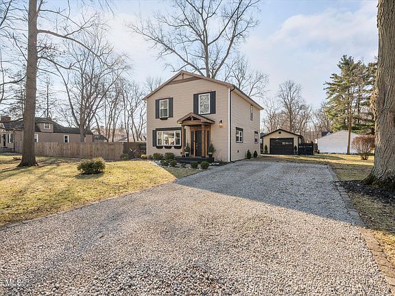 4th image of 5131 Bainbridge Rd