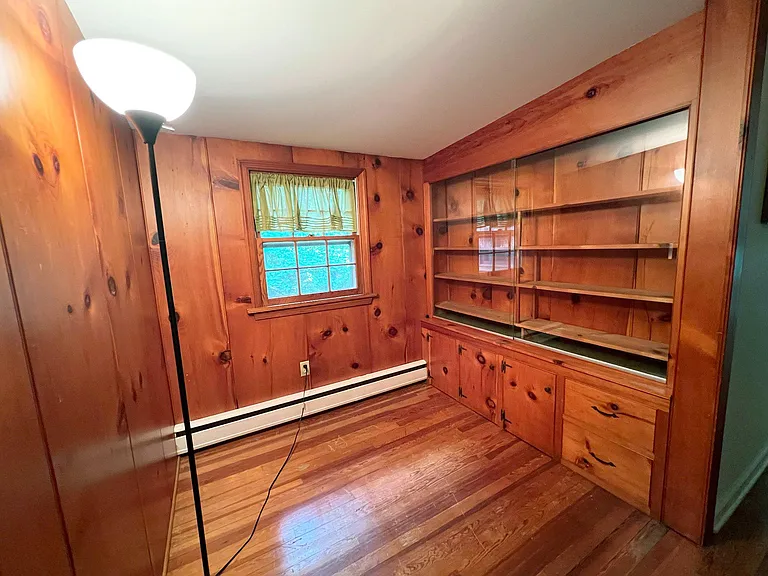 51 Elfman Dr — Photo 31