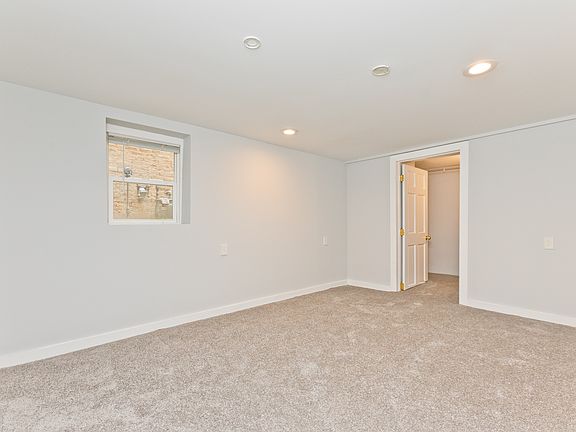 5th image of 3219 W Wilson Ave #G