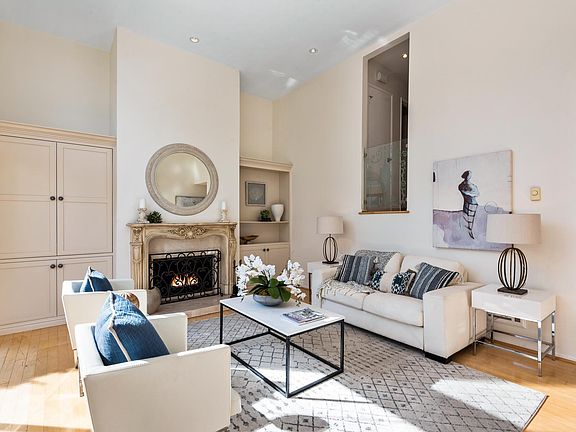 4th image of 641 Por La Mar Cir Unit C