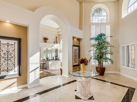 2nd image of 8501 N Canta Bello