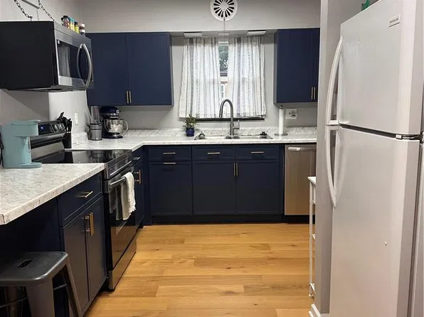 1309 Shroyer Rd, Oakwood, OH 45419