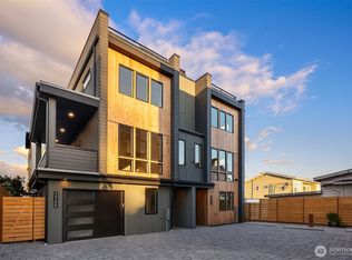 4520 Corliss Ave N #B, Seattle, WA