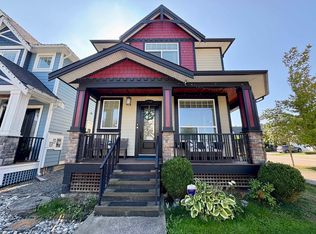 17402 2b Ave, Surrey, BC V3Z6R9