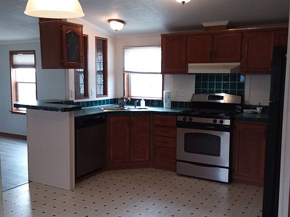 2nd image of 2727 Green Hill Dr