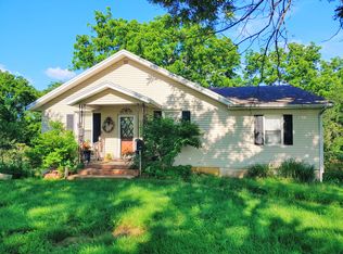 21565 S Bb Hwy, Nevada, MO 64772
