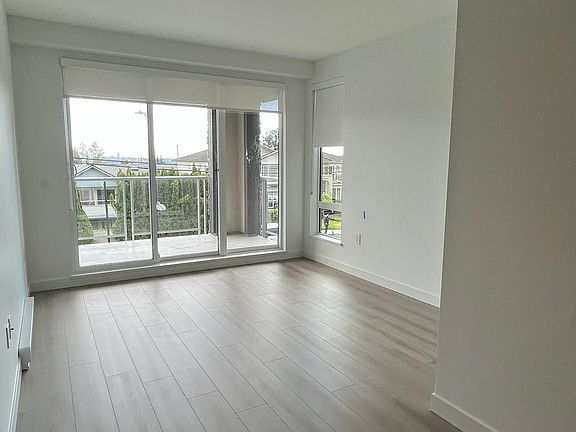 Plenty of natural light in the living room