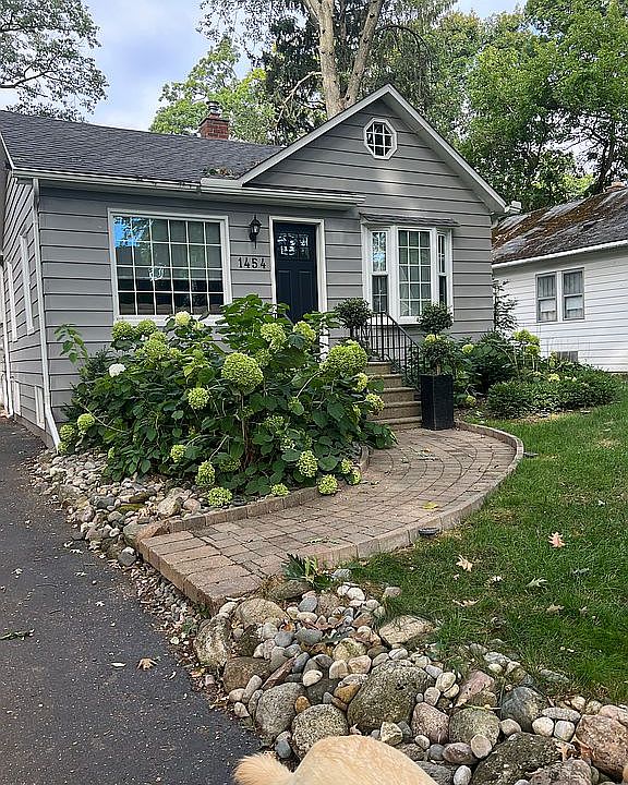 2nd image of 1454 Glenwood Ave