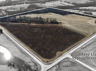 8000 NE Hi Point Dr, Breckenridge, MO 64625