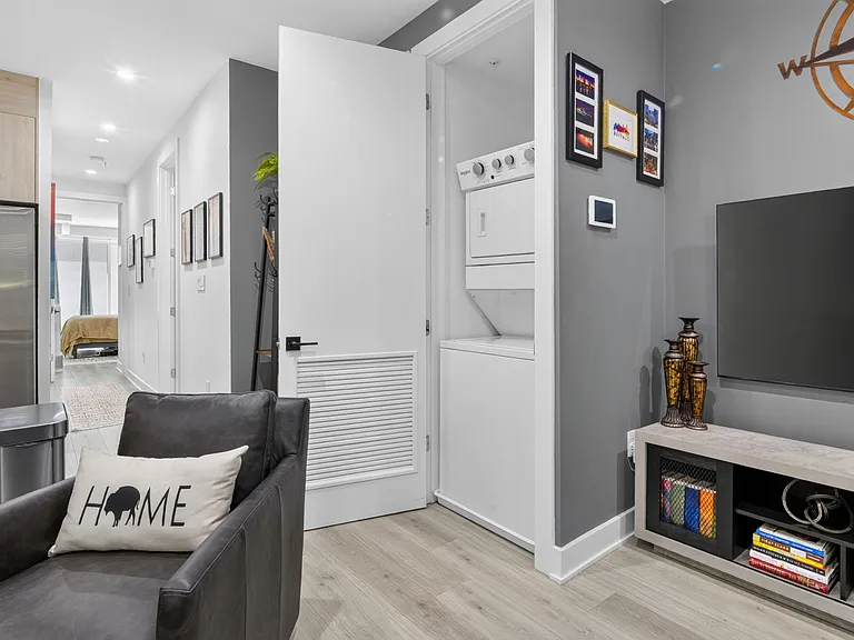 212 Varnum St NW #1 — Photo 7