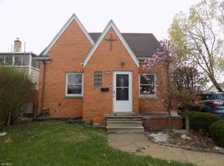 8268 Cadillac Ave, Warren, MI