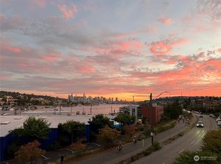 3900 2nd Ave NE APT 303, Seattle, WA