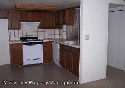 2nd image of 4326 W Cypress Ave