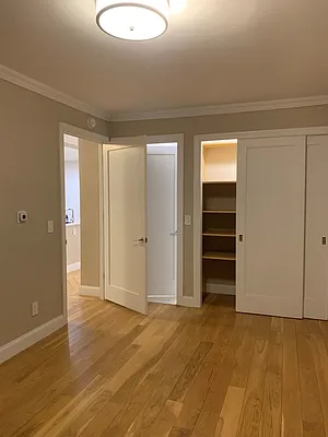 Rented by UES Management | media 6