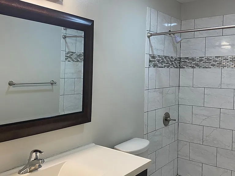 Villas At Alamo Heights — Photo 7