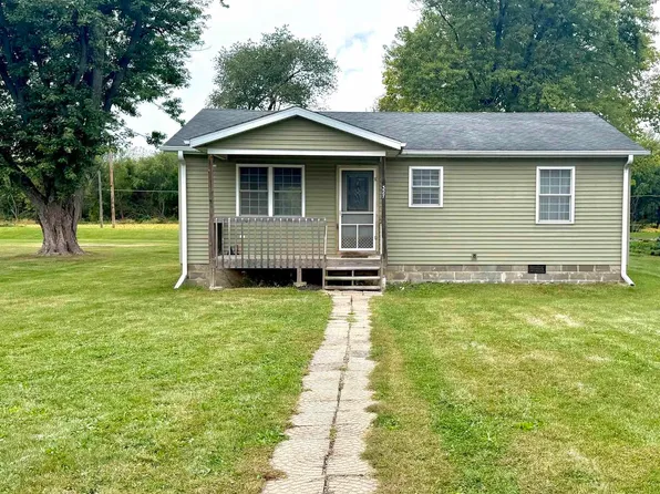 327 7th St, Colona, IL 61241