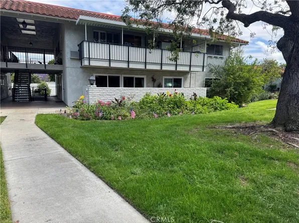 2260 Via Puerta, Laguna Woods, CA 92637