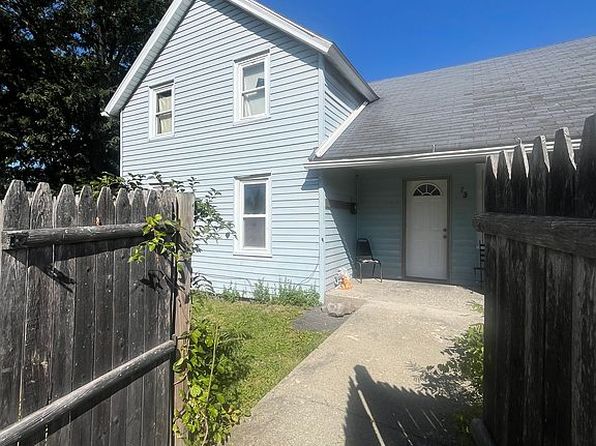 73 Pine St