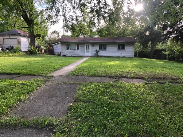 220 N Johnson St, Rankin, IL 60960
