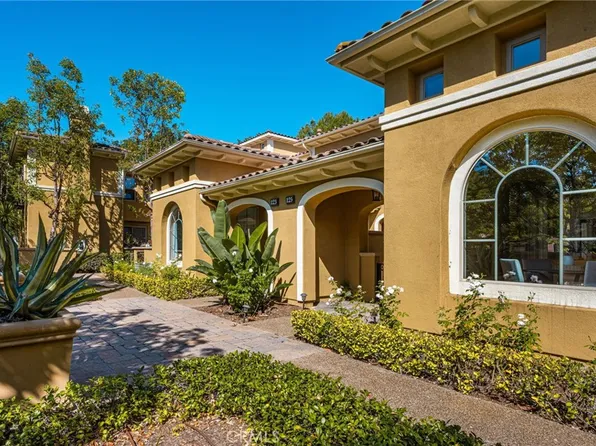 125 Chantilly, Irvine, CA 92620